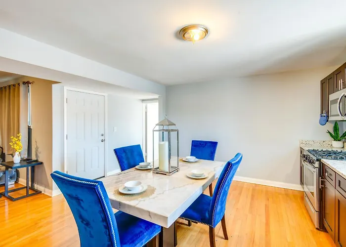 Walk To Train & Bus: Updated Apartment *